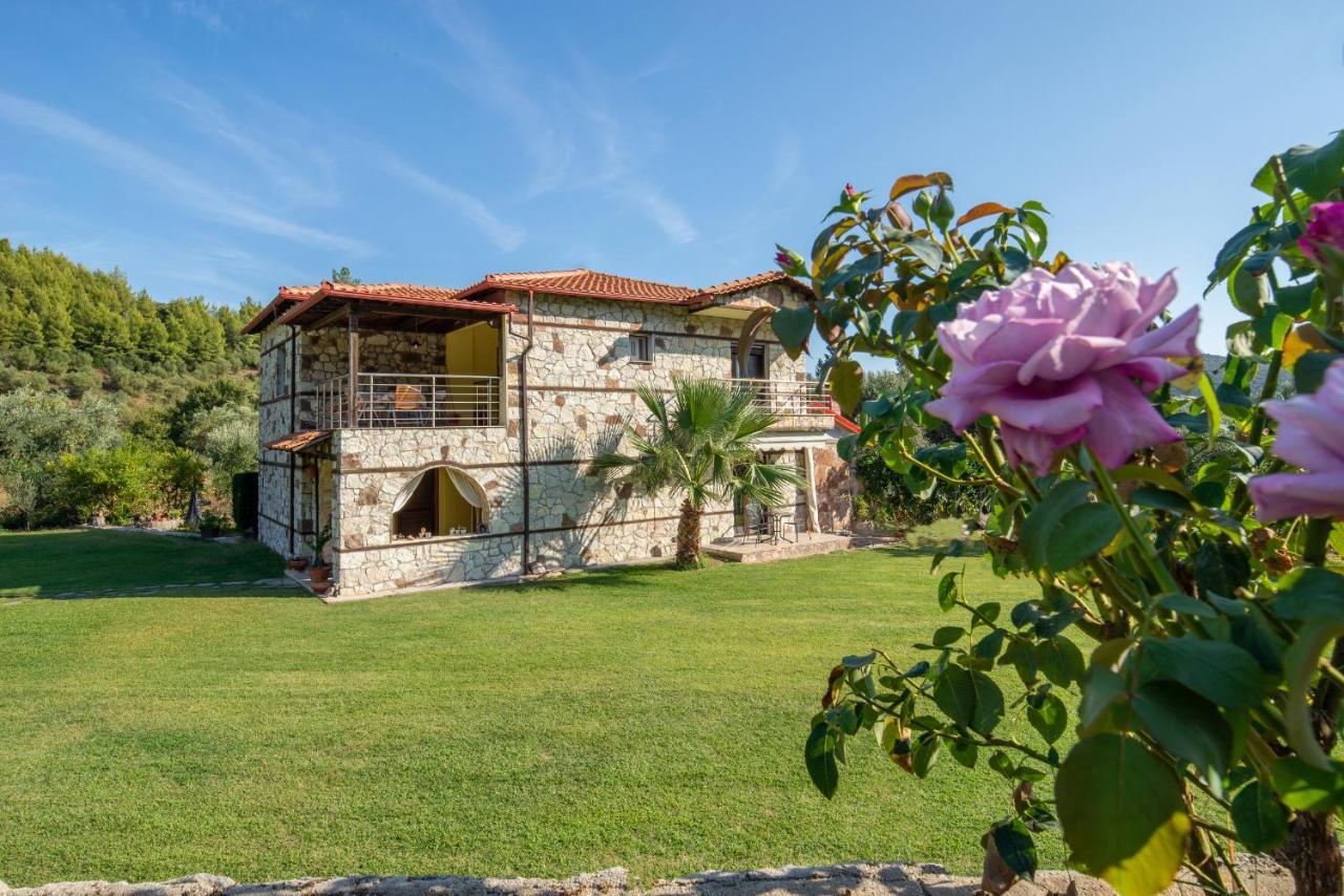 Niriides Hotel Порто Куфо Екстериор снимка