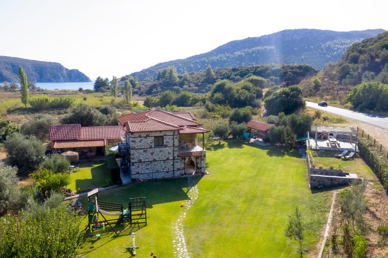 Niriides Hotel Порто Куфо Екстериор снимка